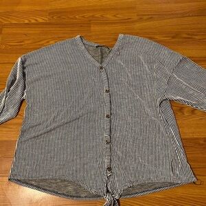 Storybuk Blouse size 3X (FC)